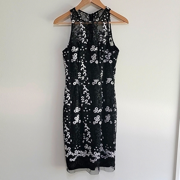 Betsey Johnson Black Floral Lace Sheath Dress - Picture 1 of 11